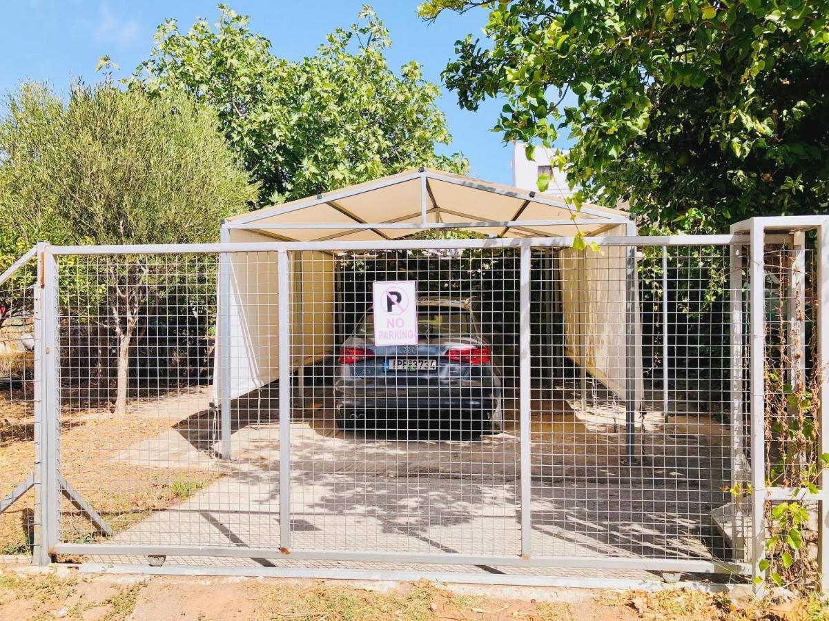 Chloe'S Sunrise Beach House Atenas Exterior foto